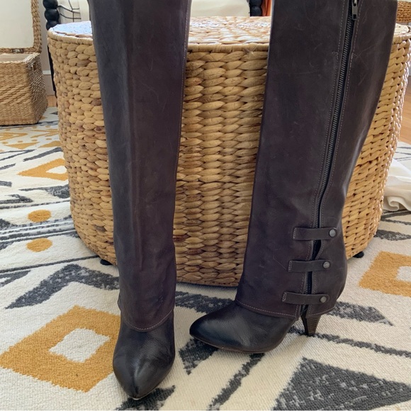 Miss sixty brown leather boots size 40
US/10 - Picture 3 of 16